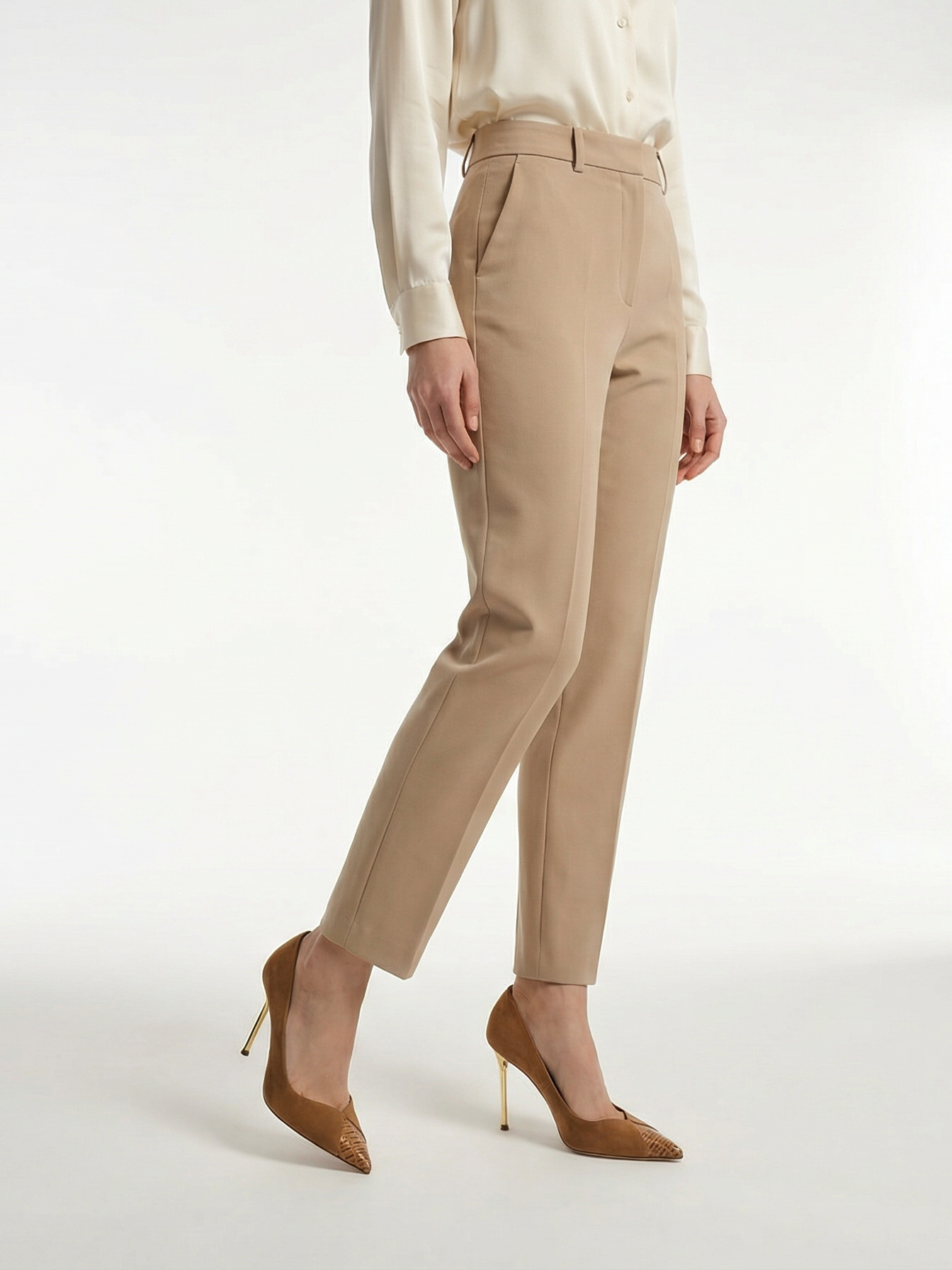 ELISABETTA FRANCHI szpilki zamszowe Sugar Brown